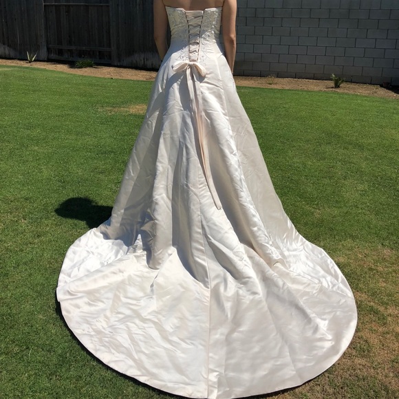 Worn once. Good condition. - Picture 7 of 13